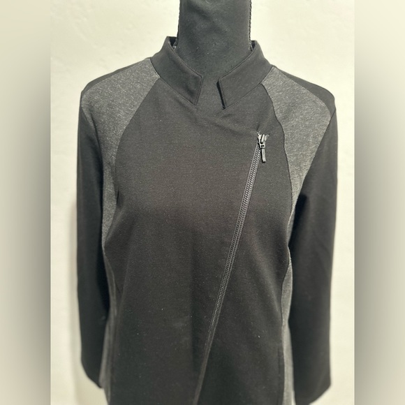 Weekends by chicos women’s sweater zip up black and gray size 1 md - Picture 6 of 8